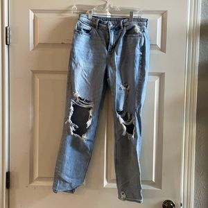 American Eagle distressed Mom jeans